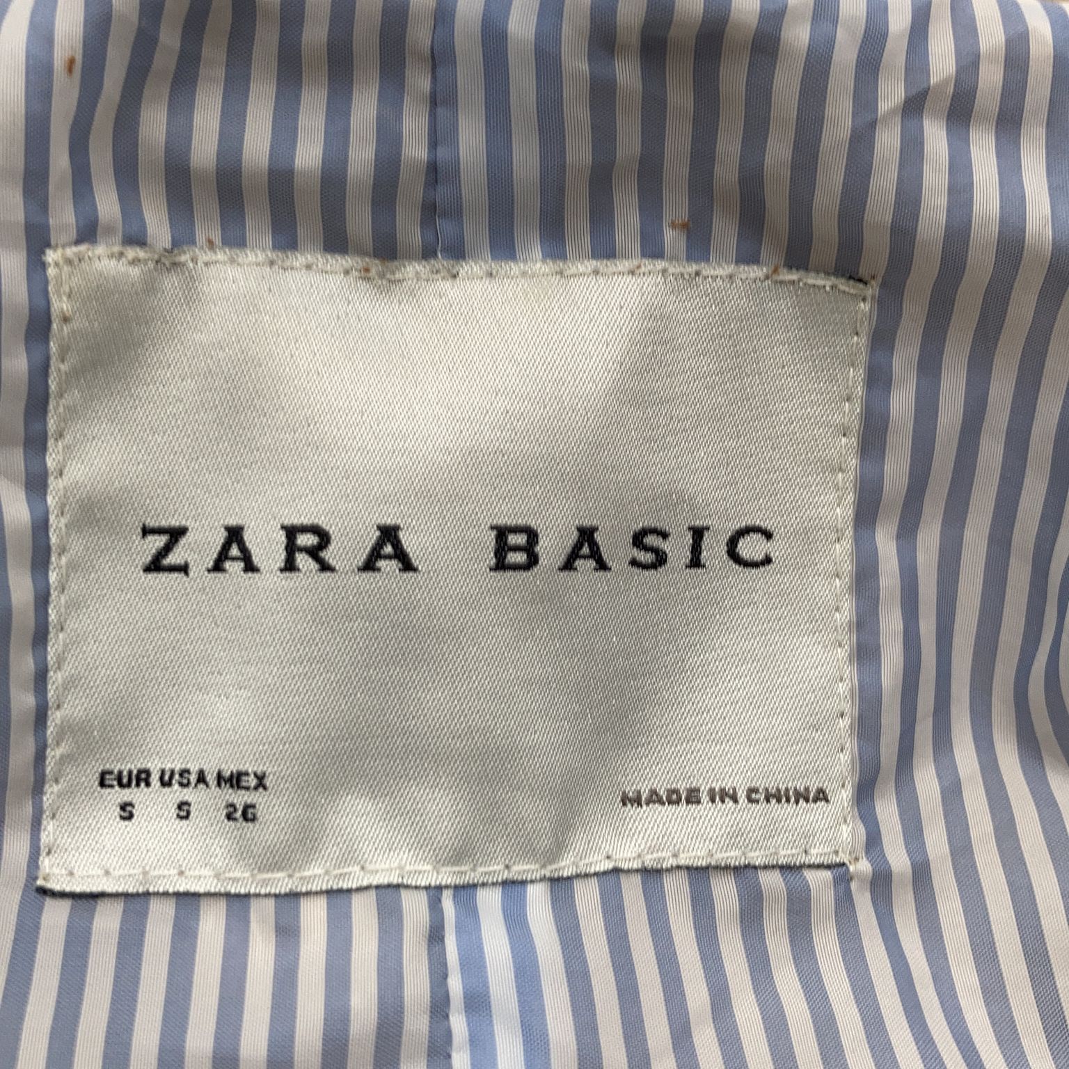 Zara Basic