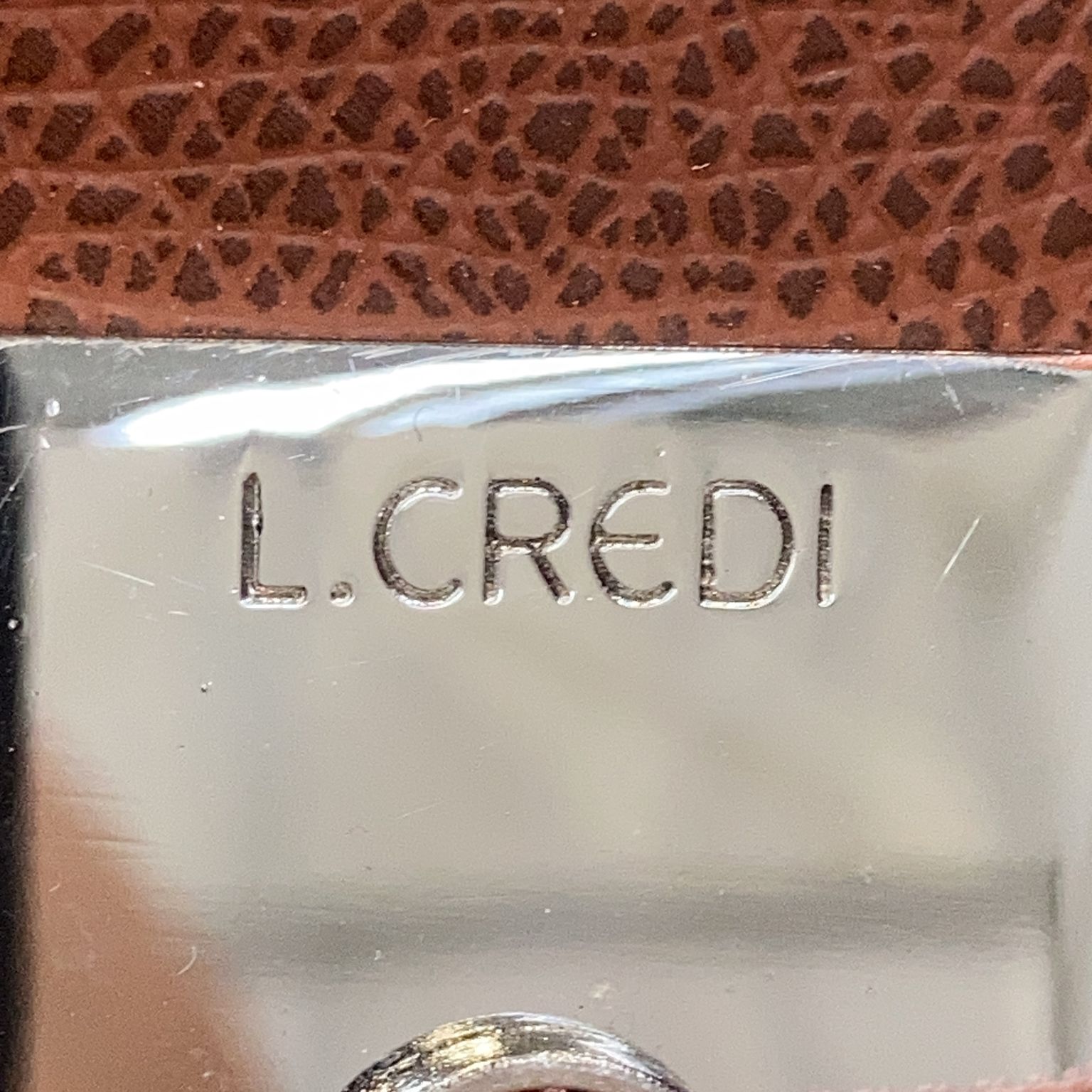 LCredi