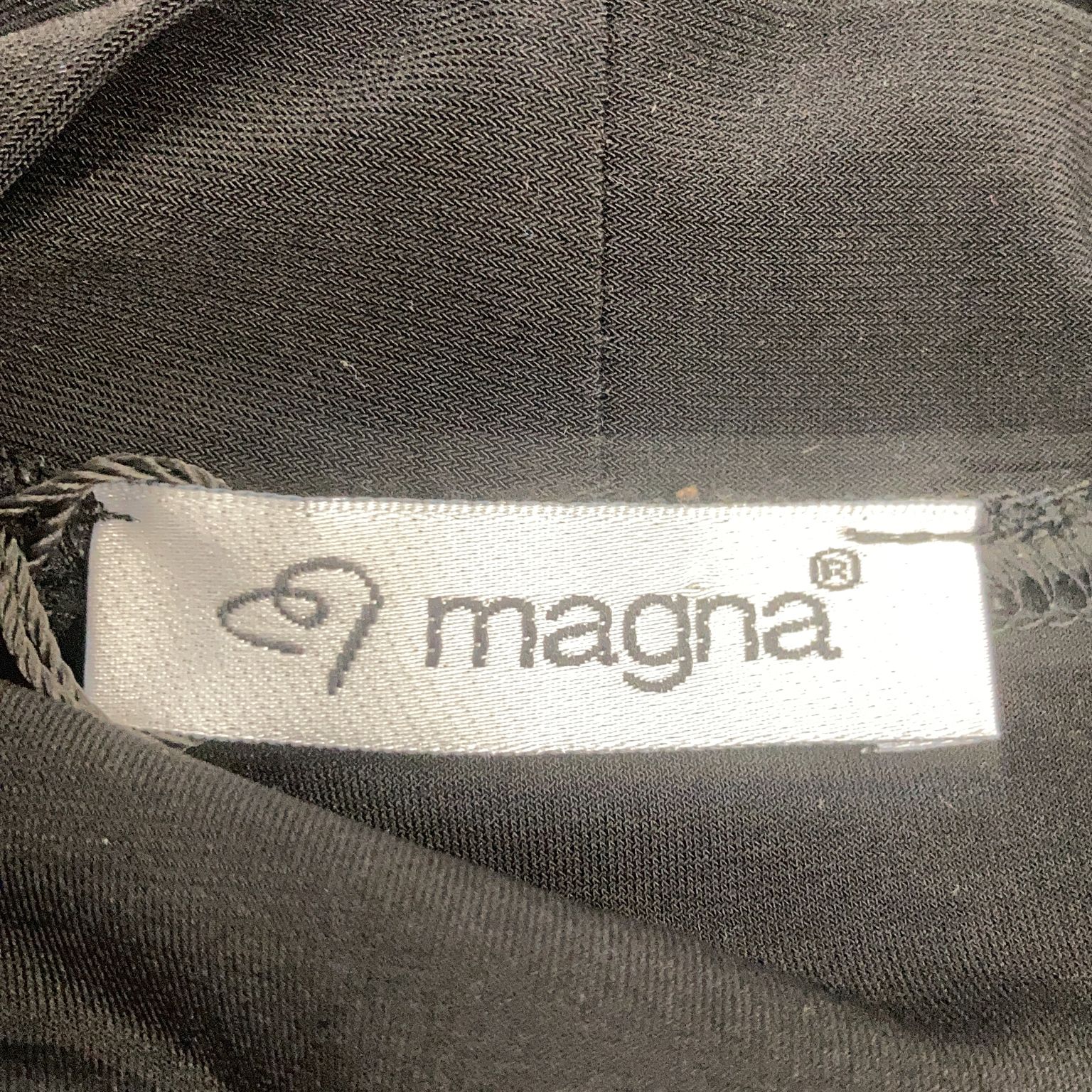 Magna