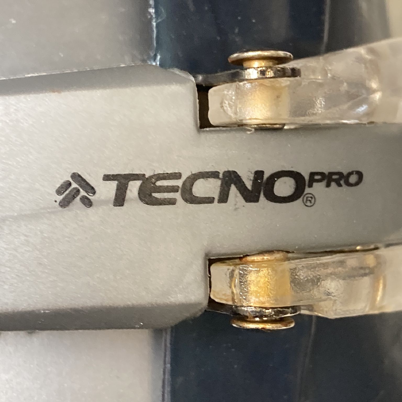 Tecno Pro