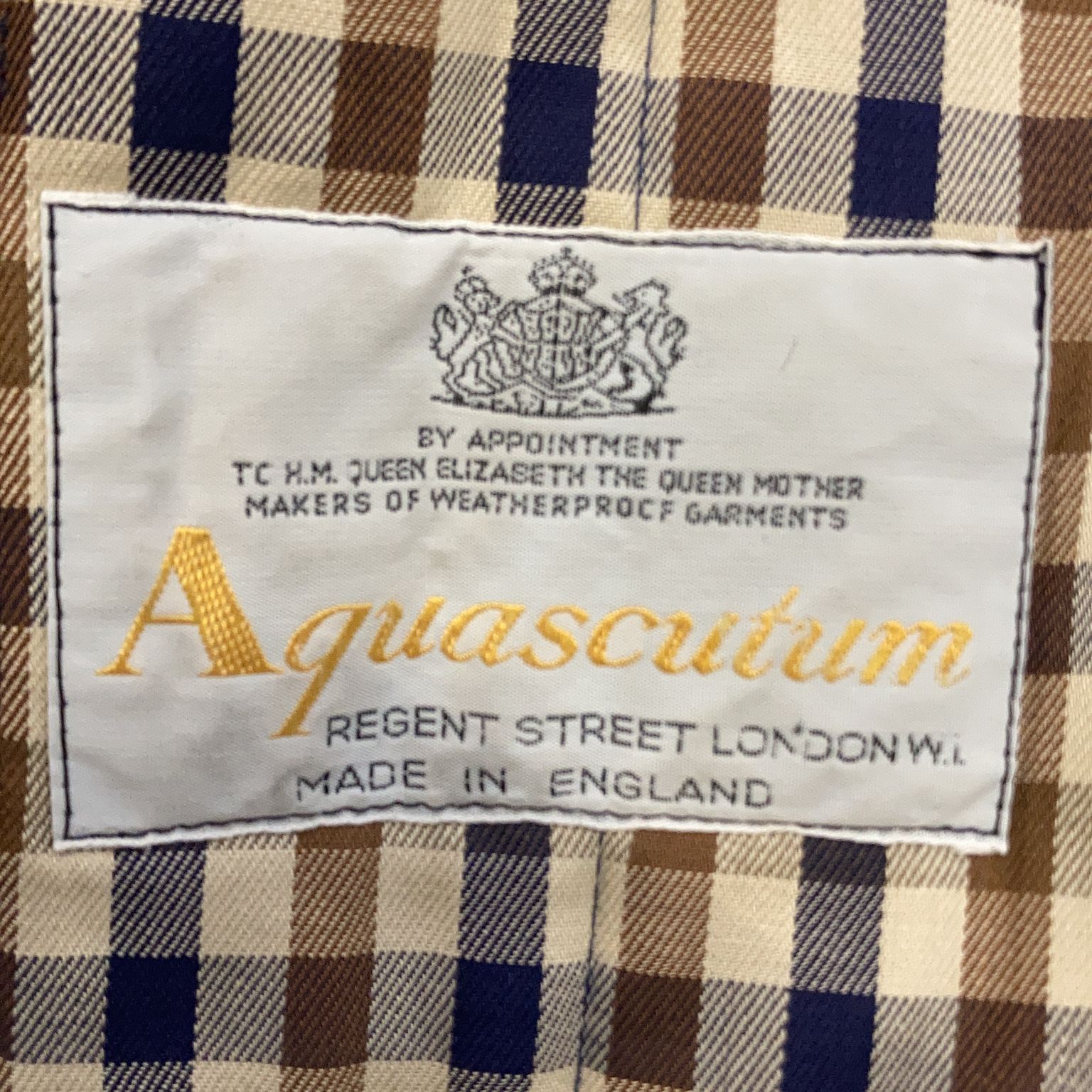 Aquascutum