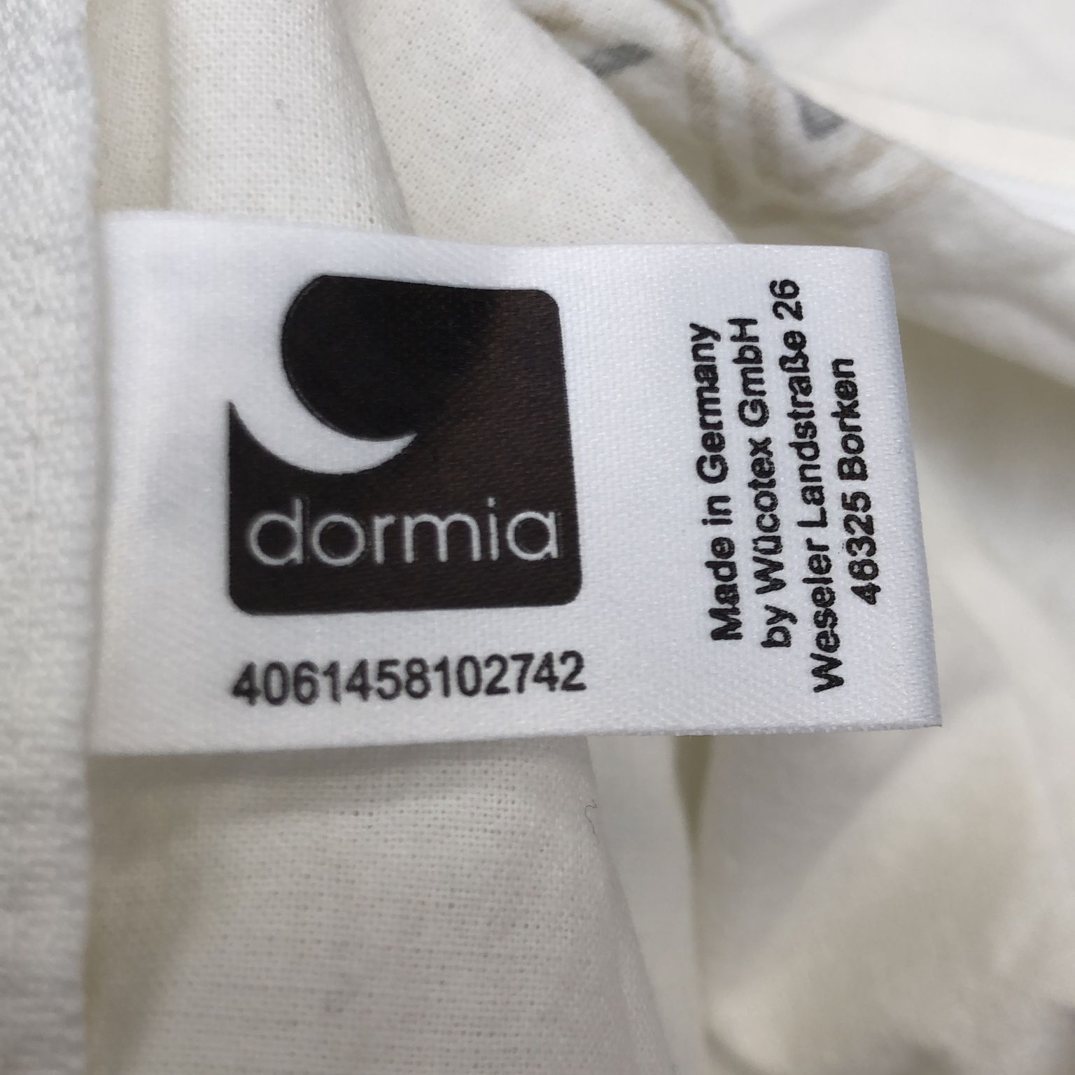 Dormia