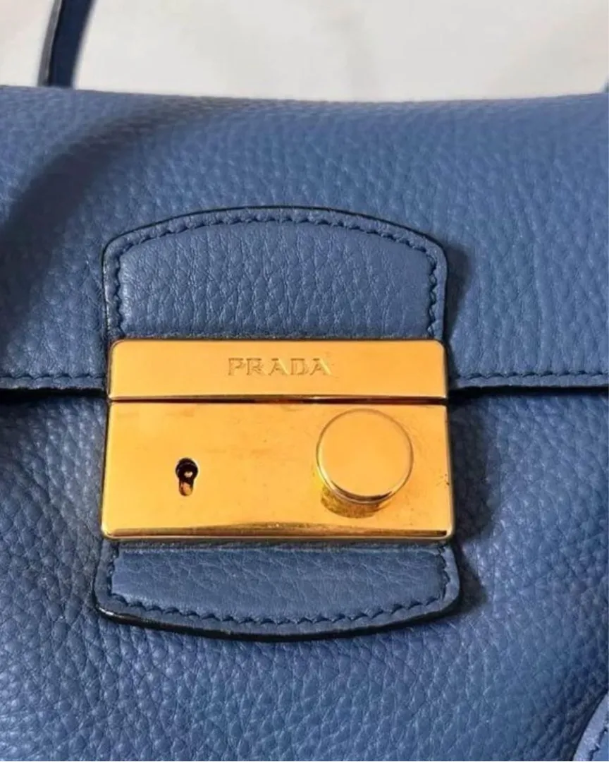 Prada taske