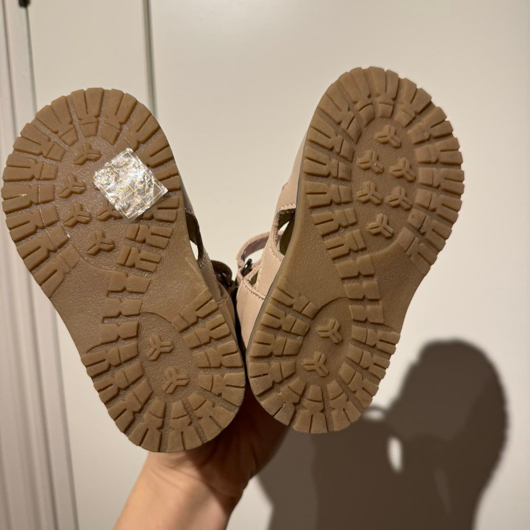 Enfant sandaler