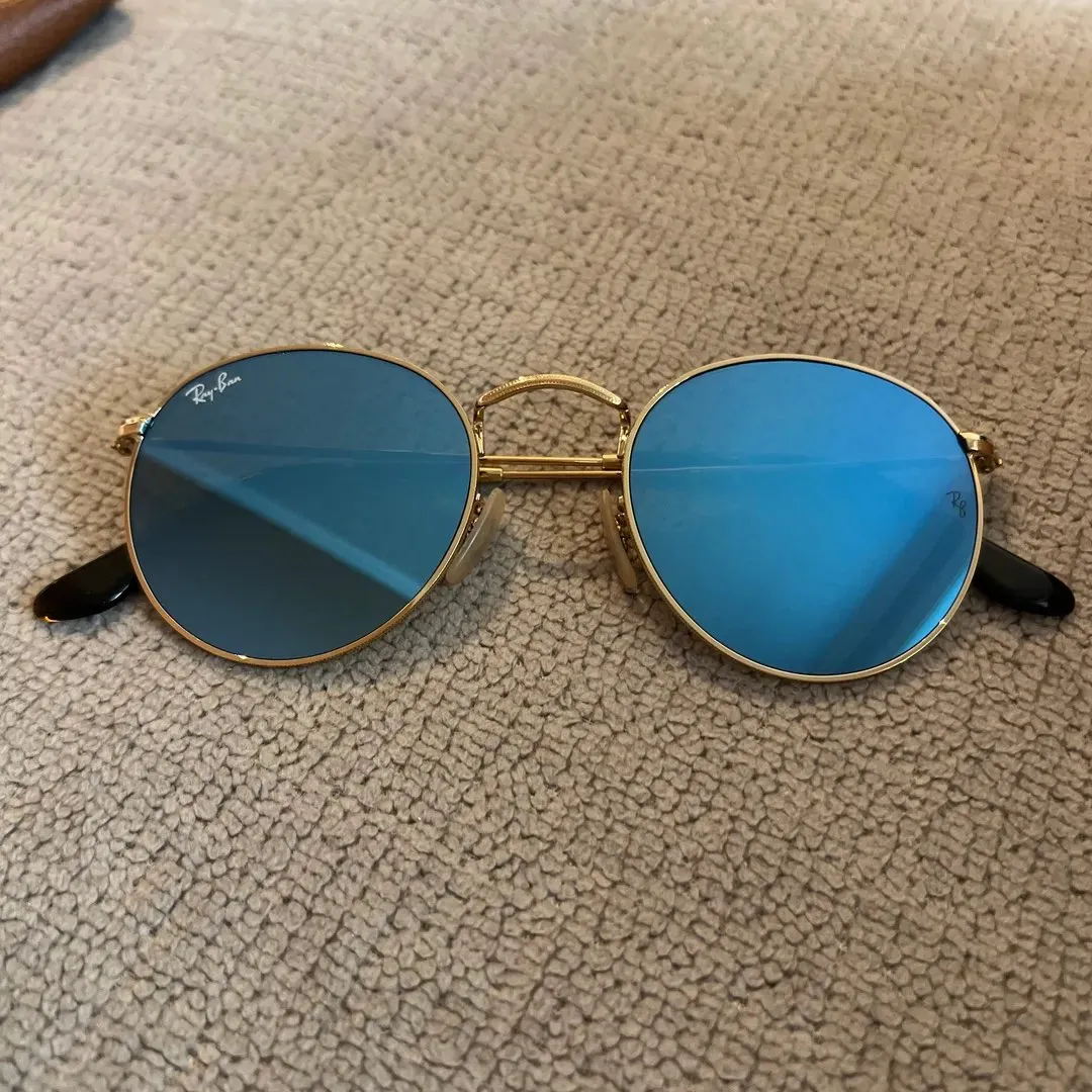 Rayban round metal