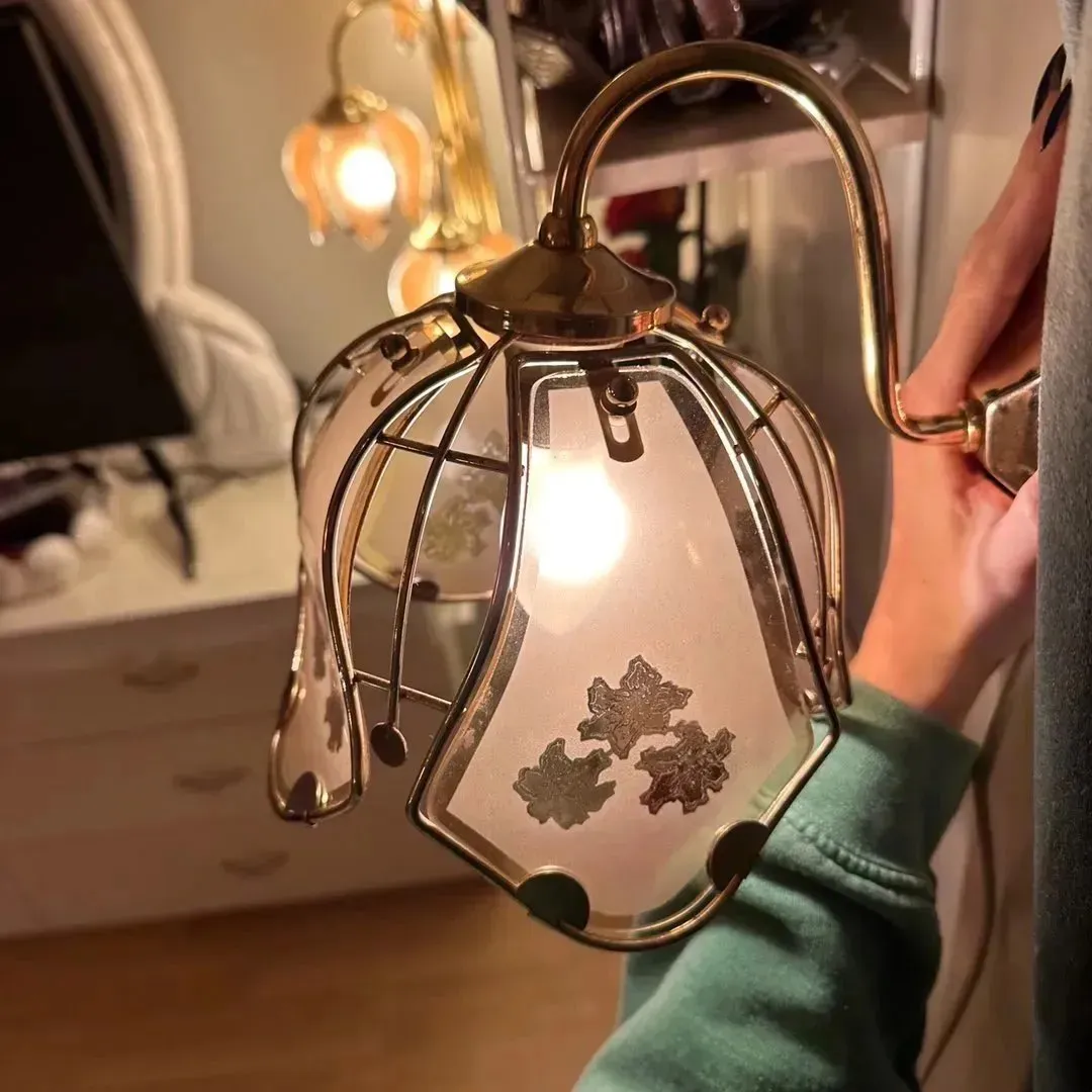 Nydelig blomst lampe