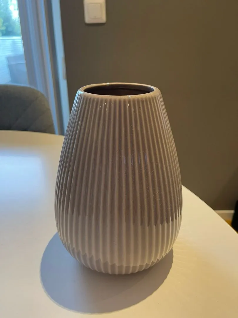 Lilla vase fra Jysk