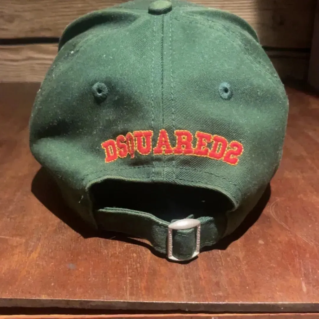 DSQUARED2 Caps