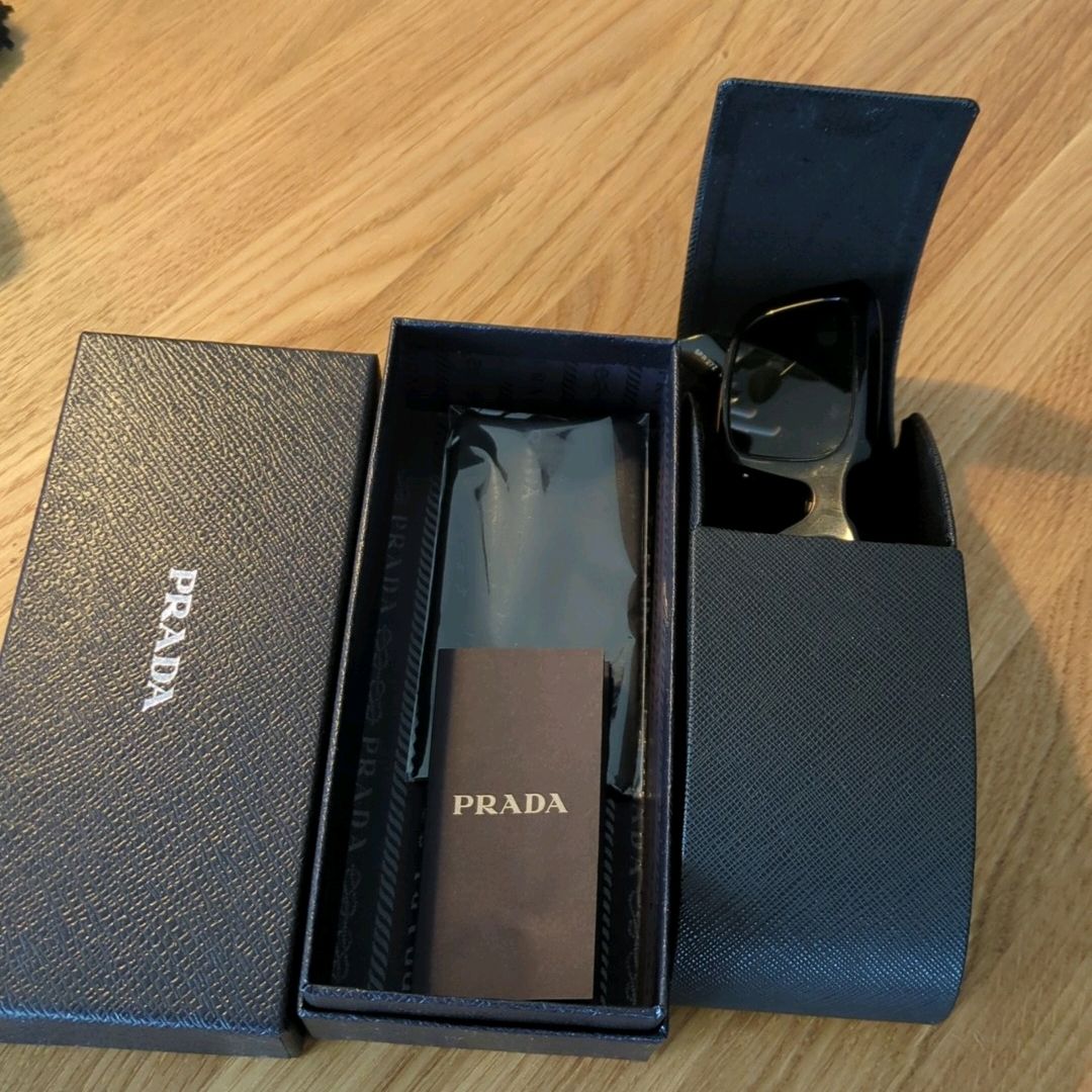 Nye Prada Solbriller