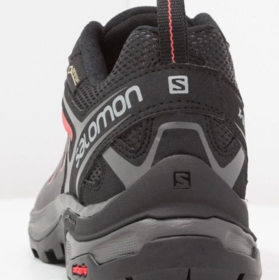 Salomon Goretex