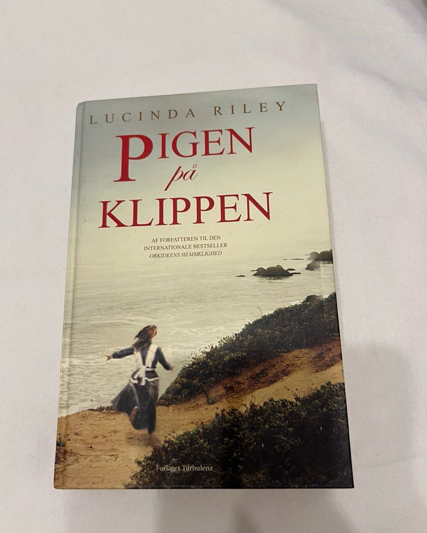 Pigen på klippen