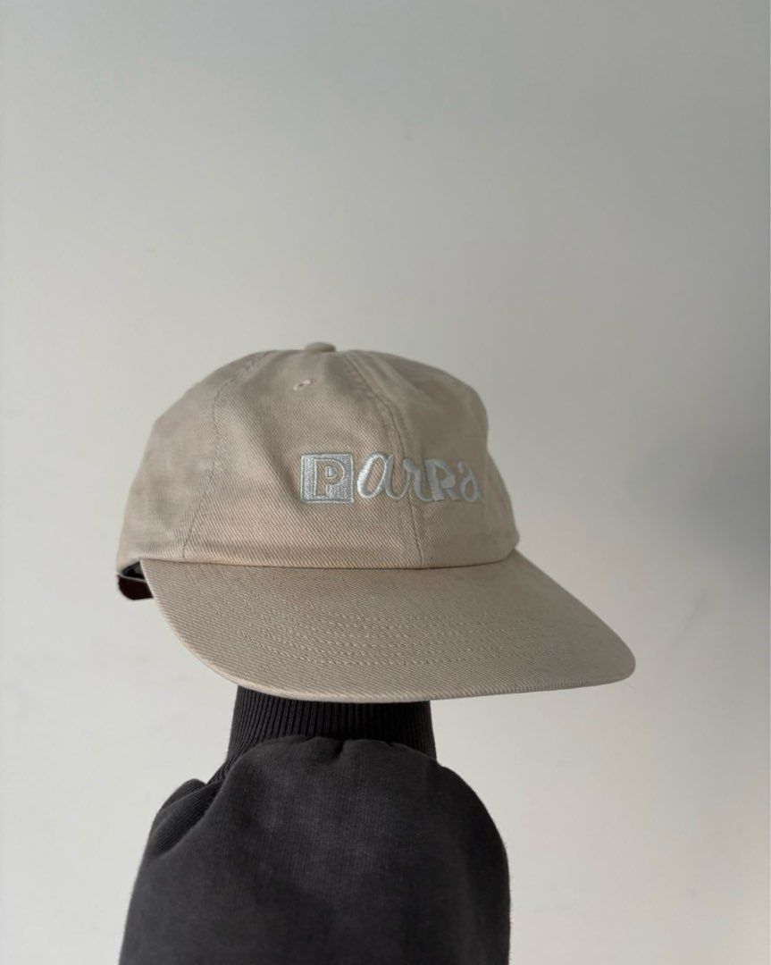 Parra cap