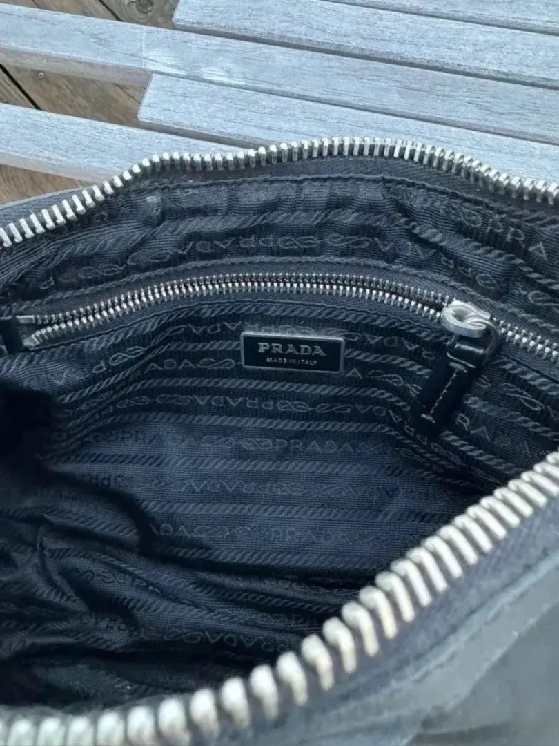 Prada taske