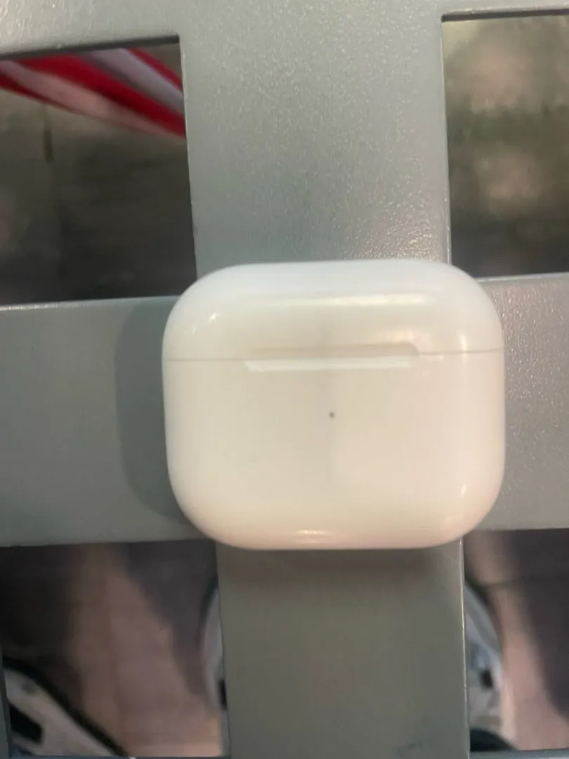 AirPods