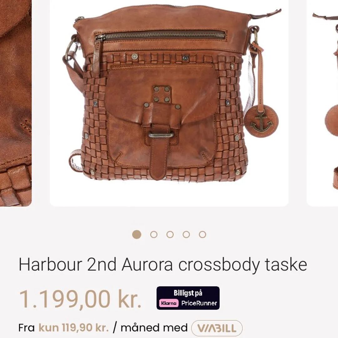 Crossbody taske