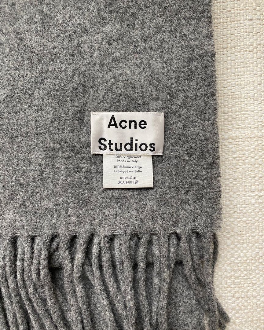 Acne tørklæde