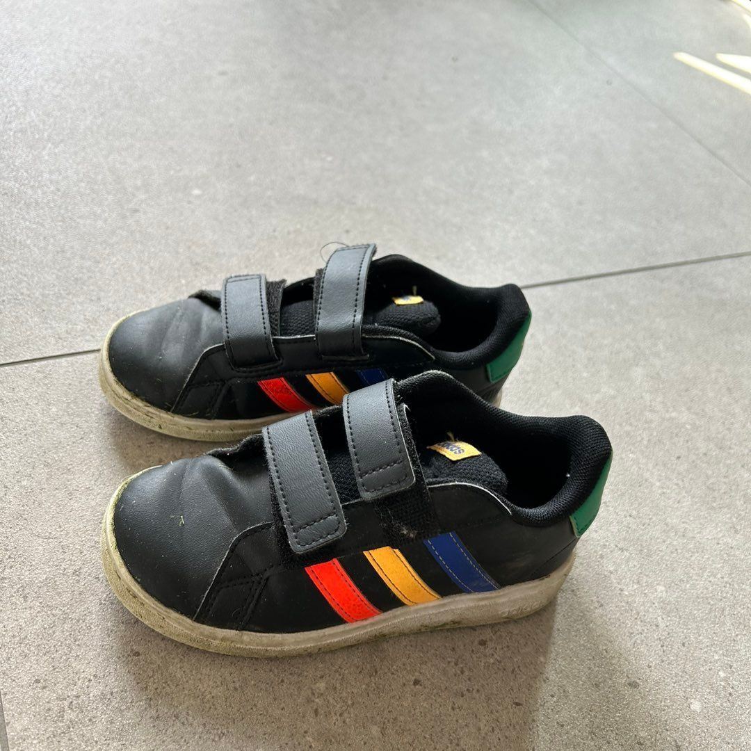 Adidas sko