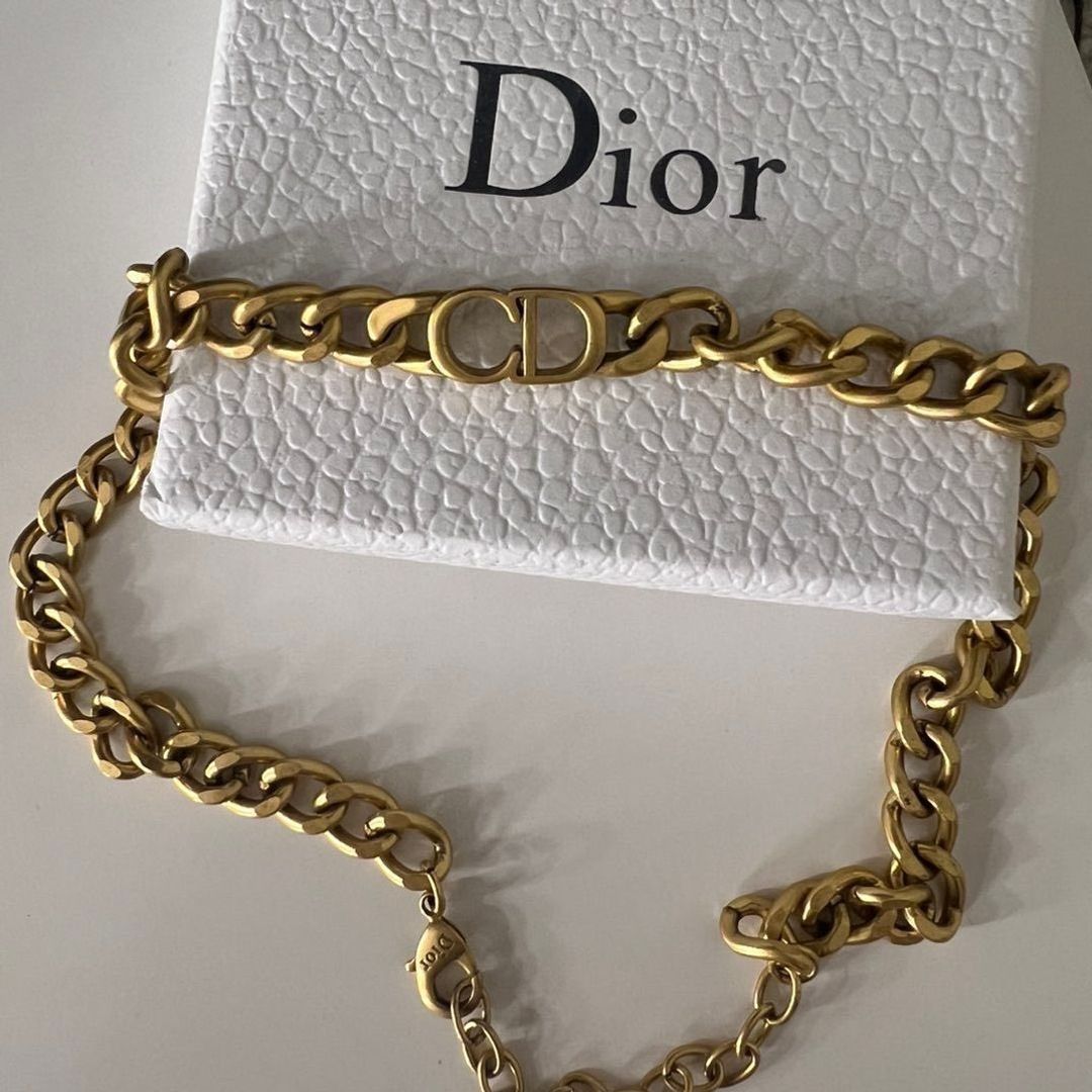 Dior