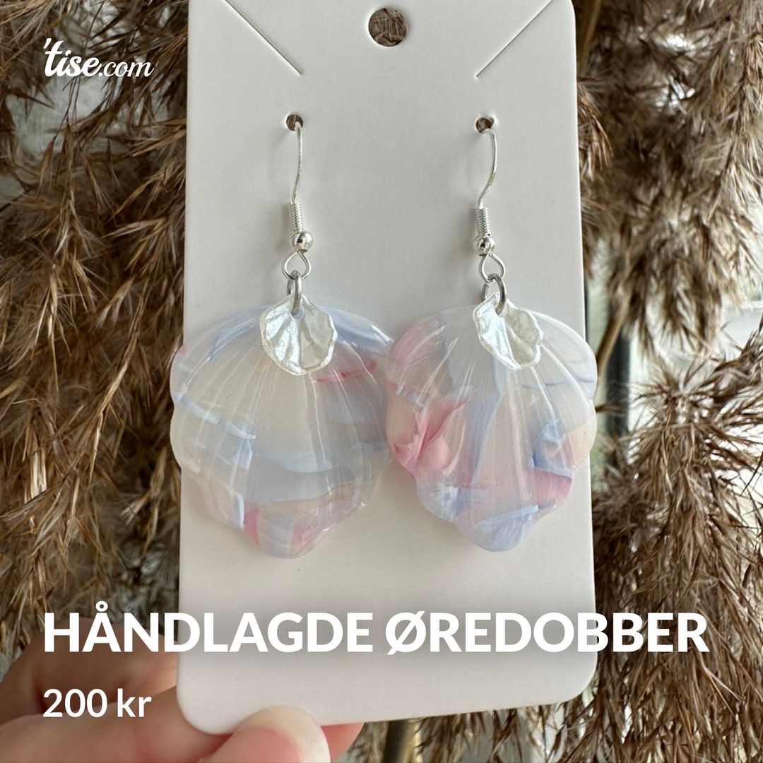 Håndlagde øredobber