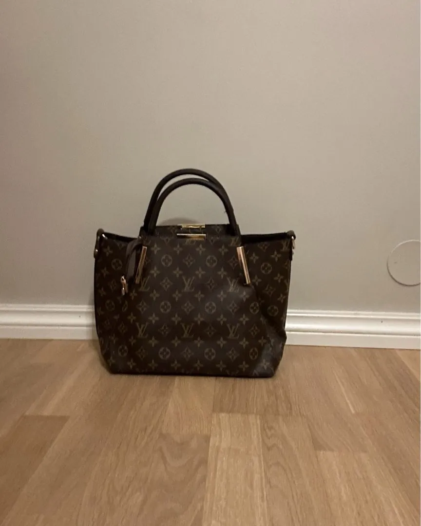 louis vuitton veske