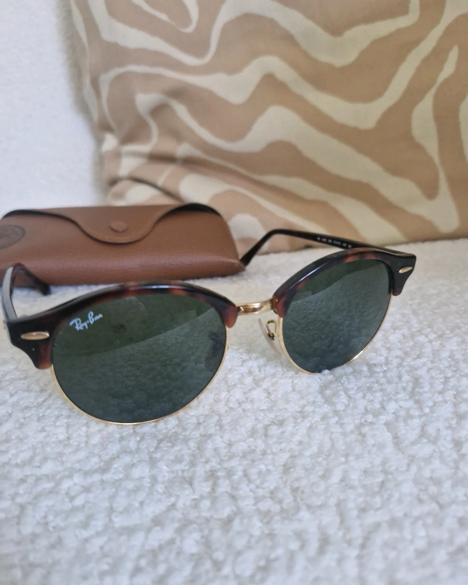 Ray-Ban Clubround