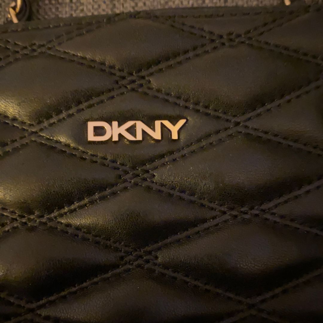 DKNY