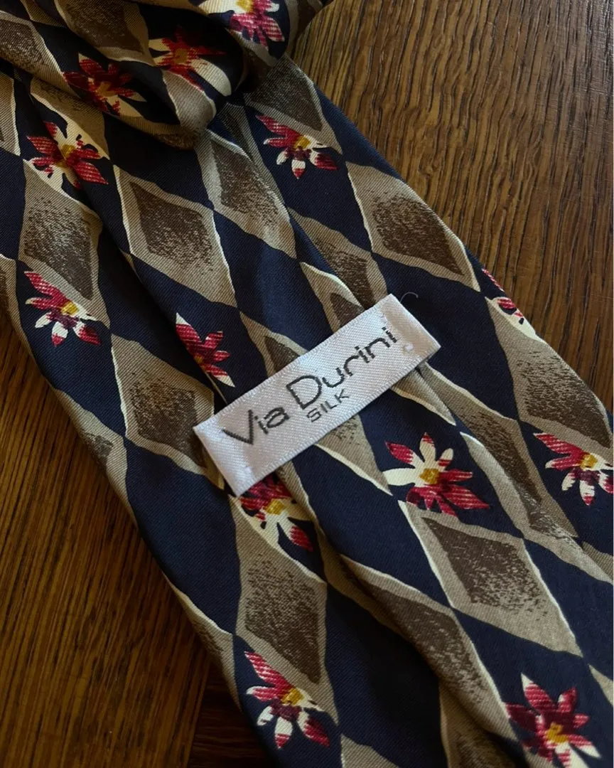 Tie 100% silk