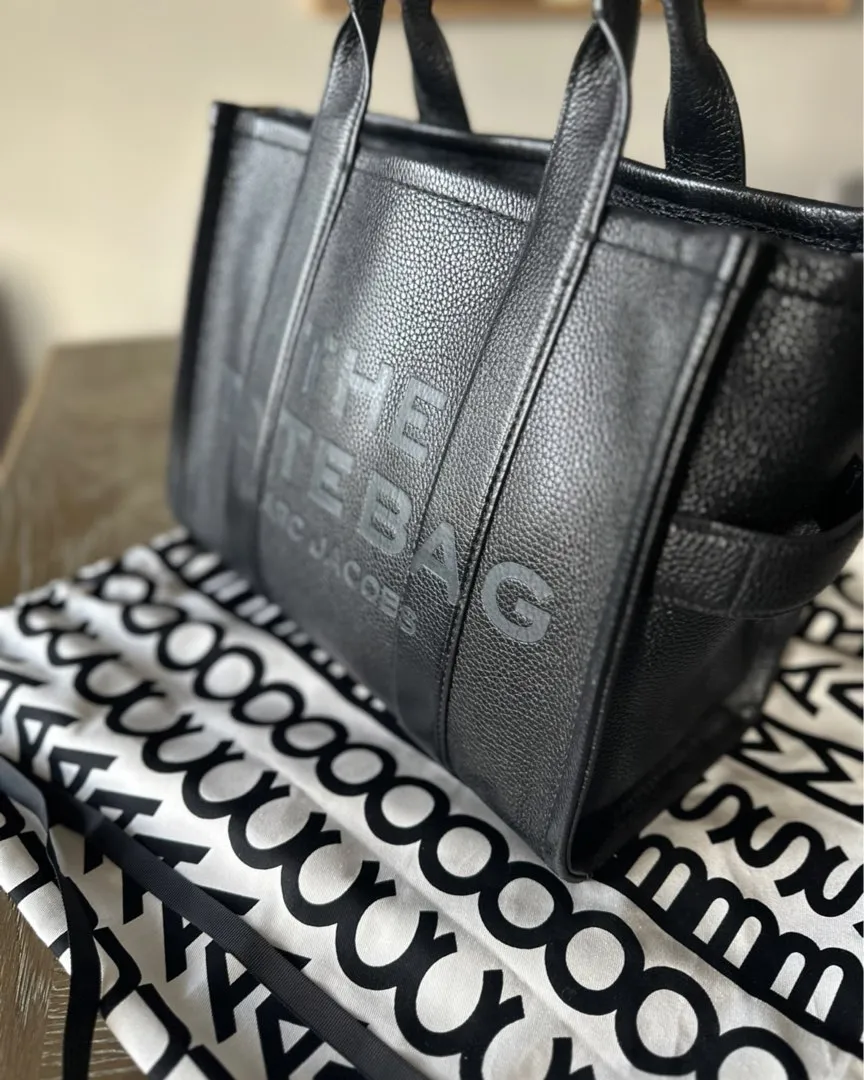 Medium Tote Bag