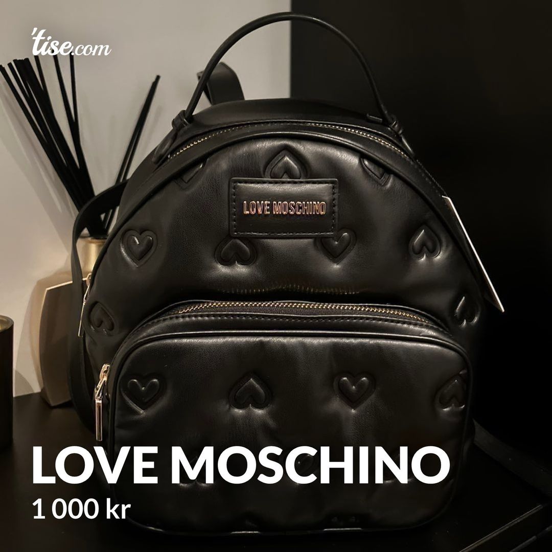 Love moschino