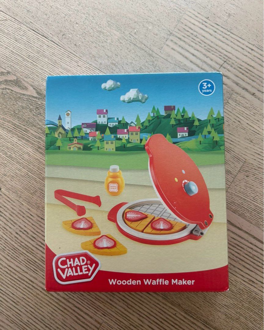 Wooden waffle toy