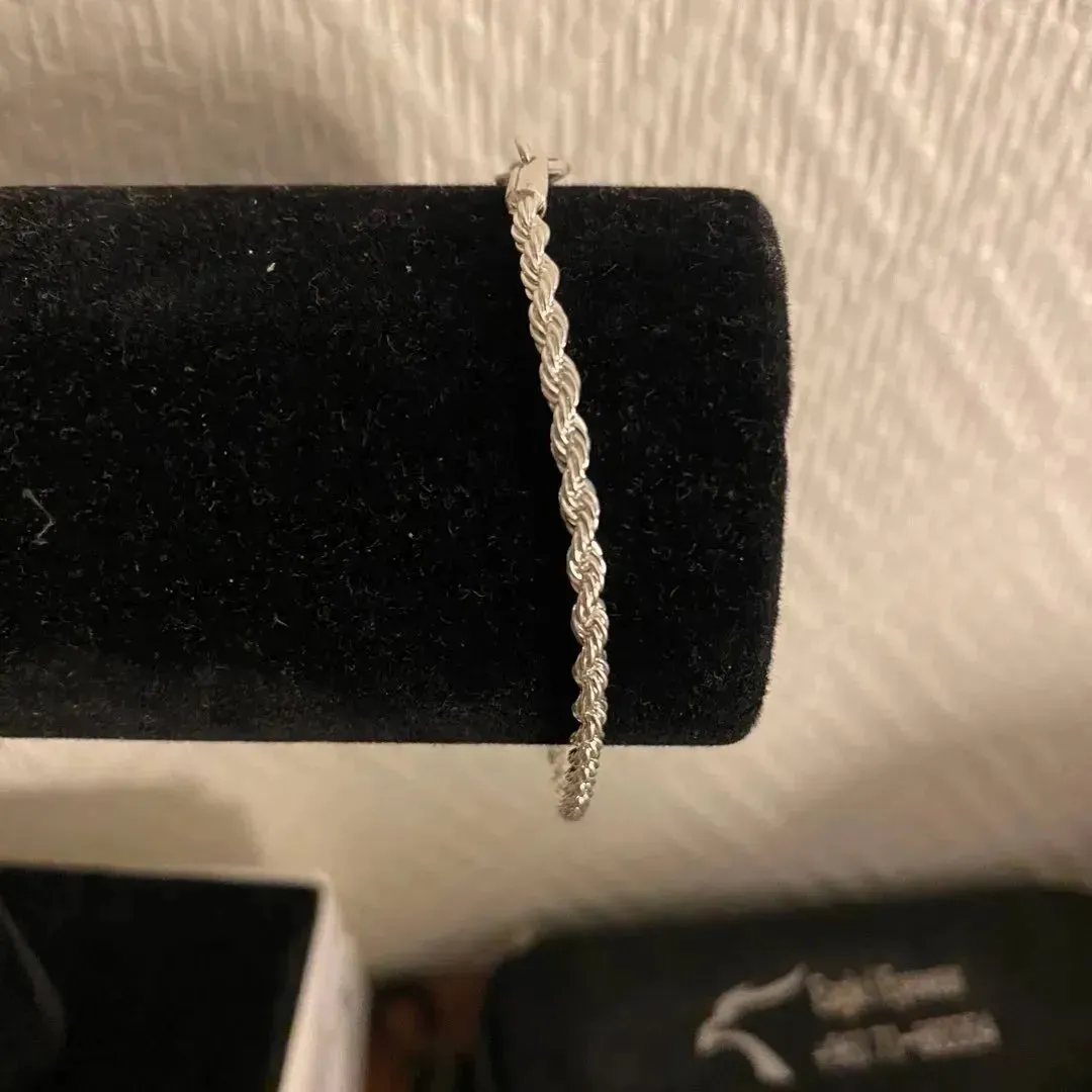 White gold braclet