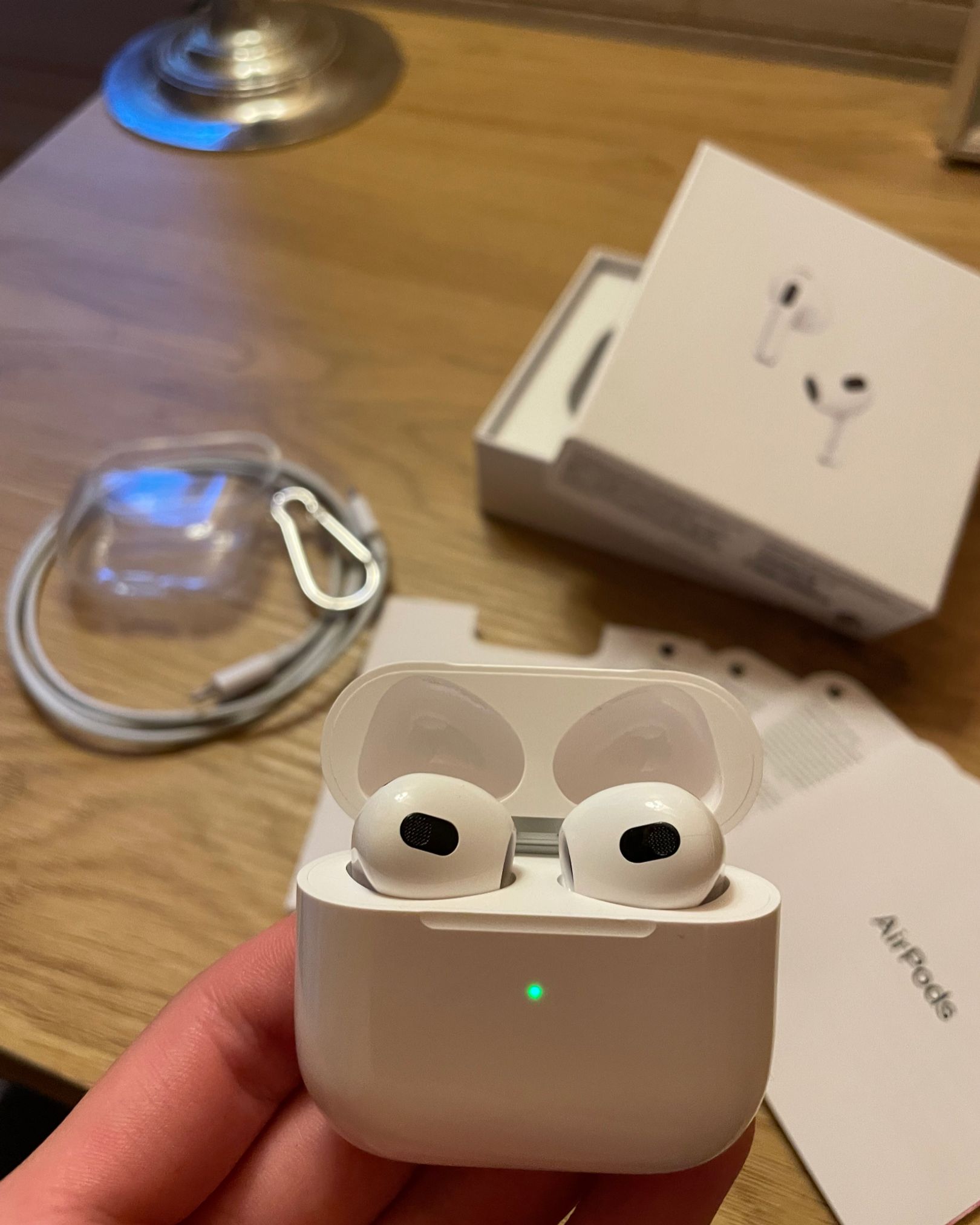 AirPods 3