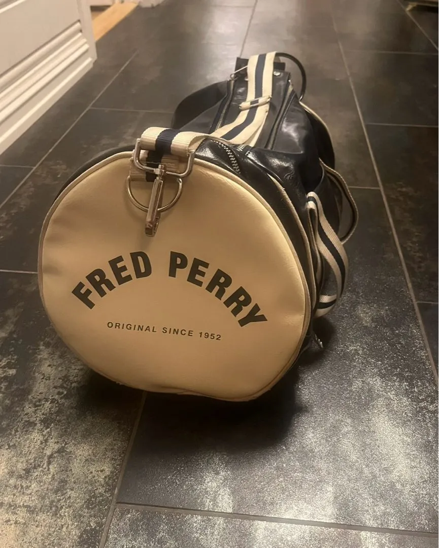 Fred Perry bag