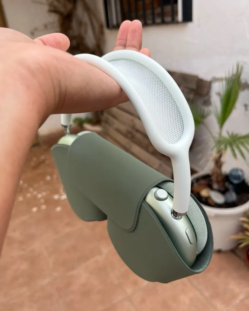 AirPods Max