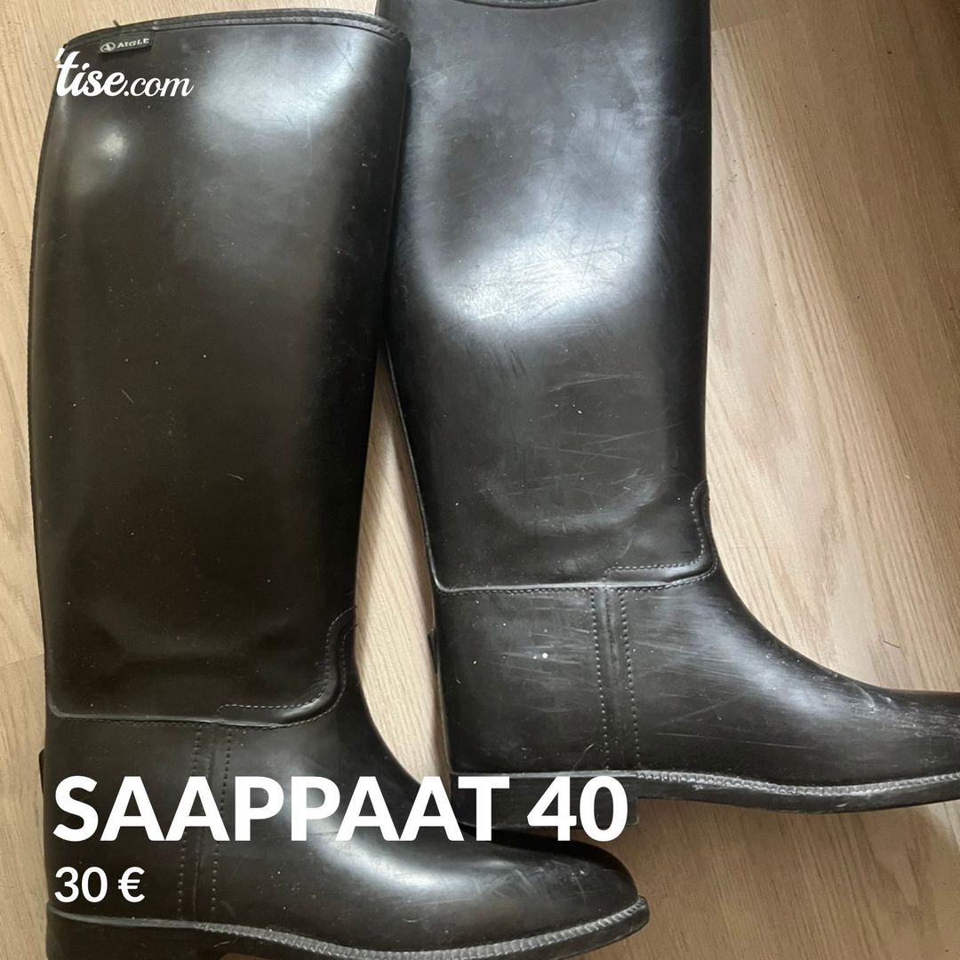 Saappaat 40