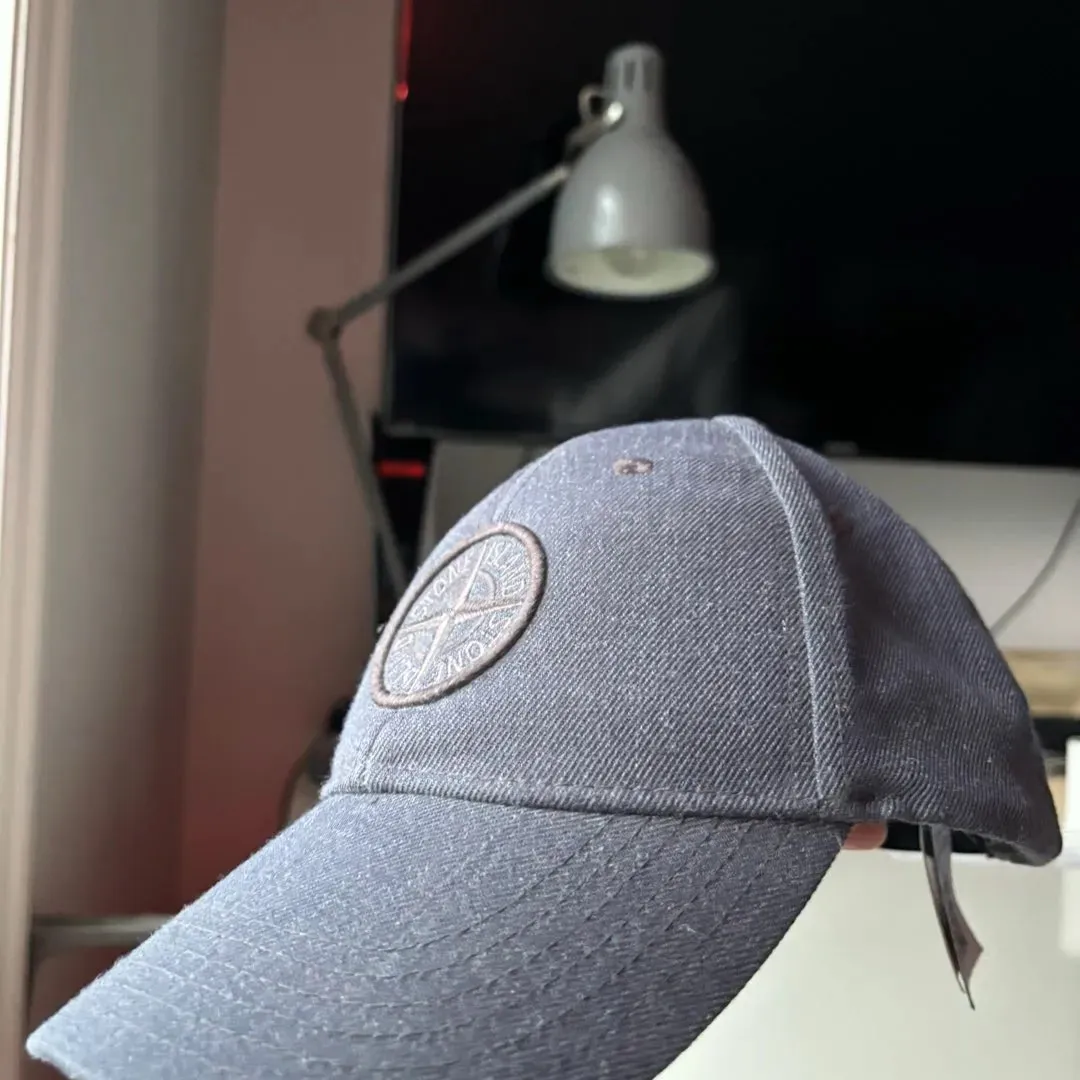 Stone island caps