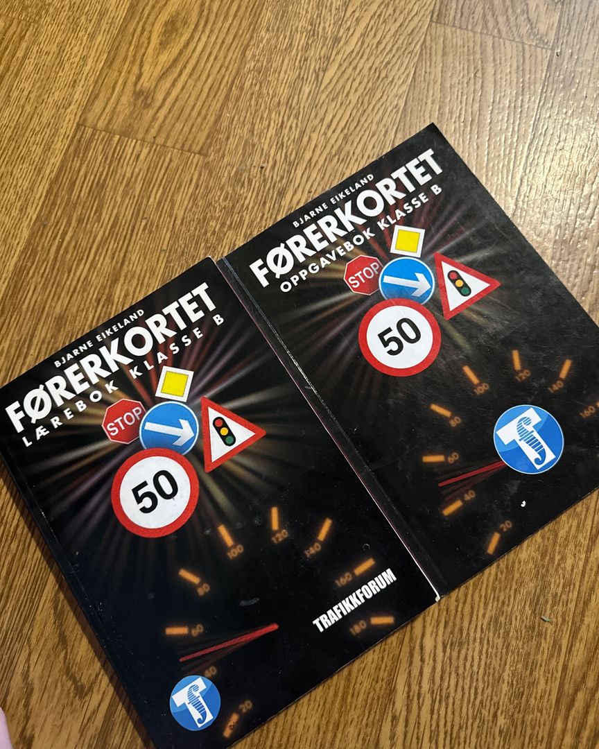 Teori bok, Førerkort