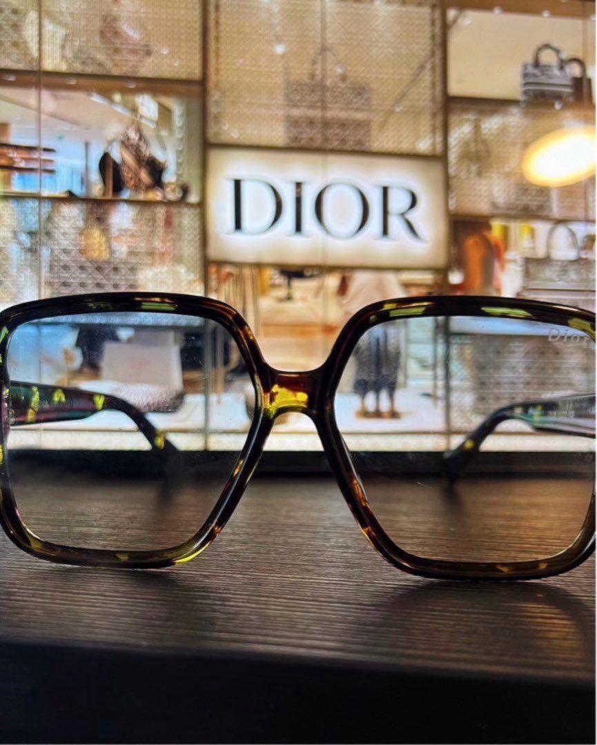 Dior Eye glasses