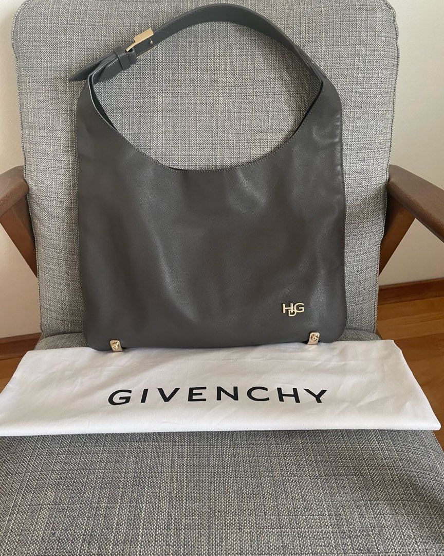 GIVENCHY HOBO VESKE