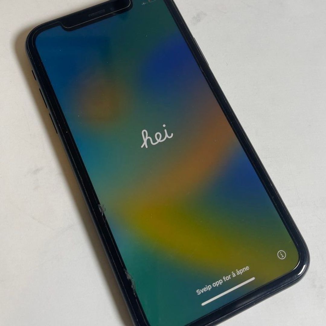 iPhone XR