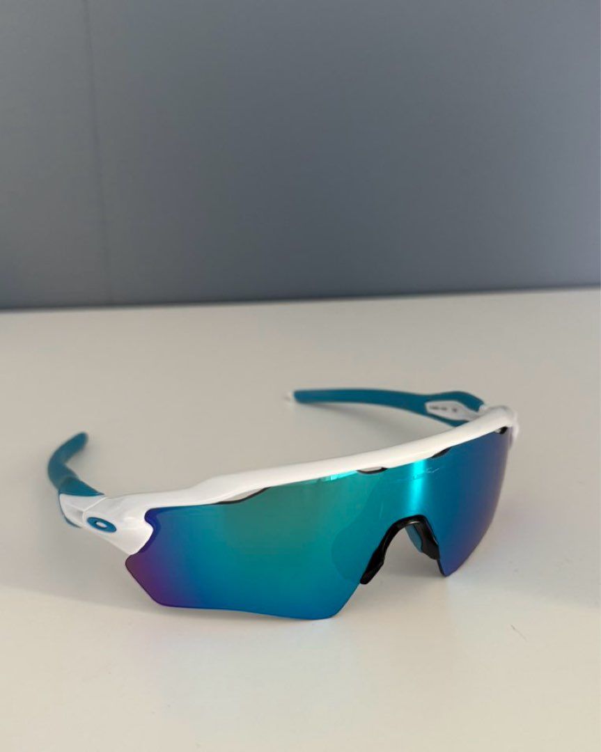 Oakley radar