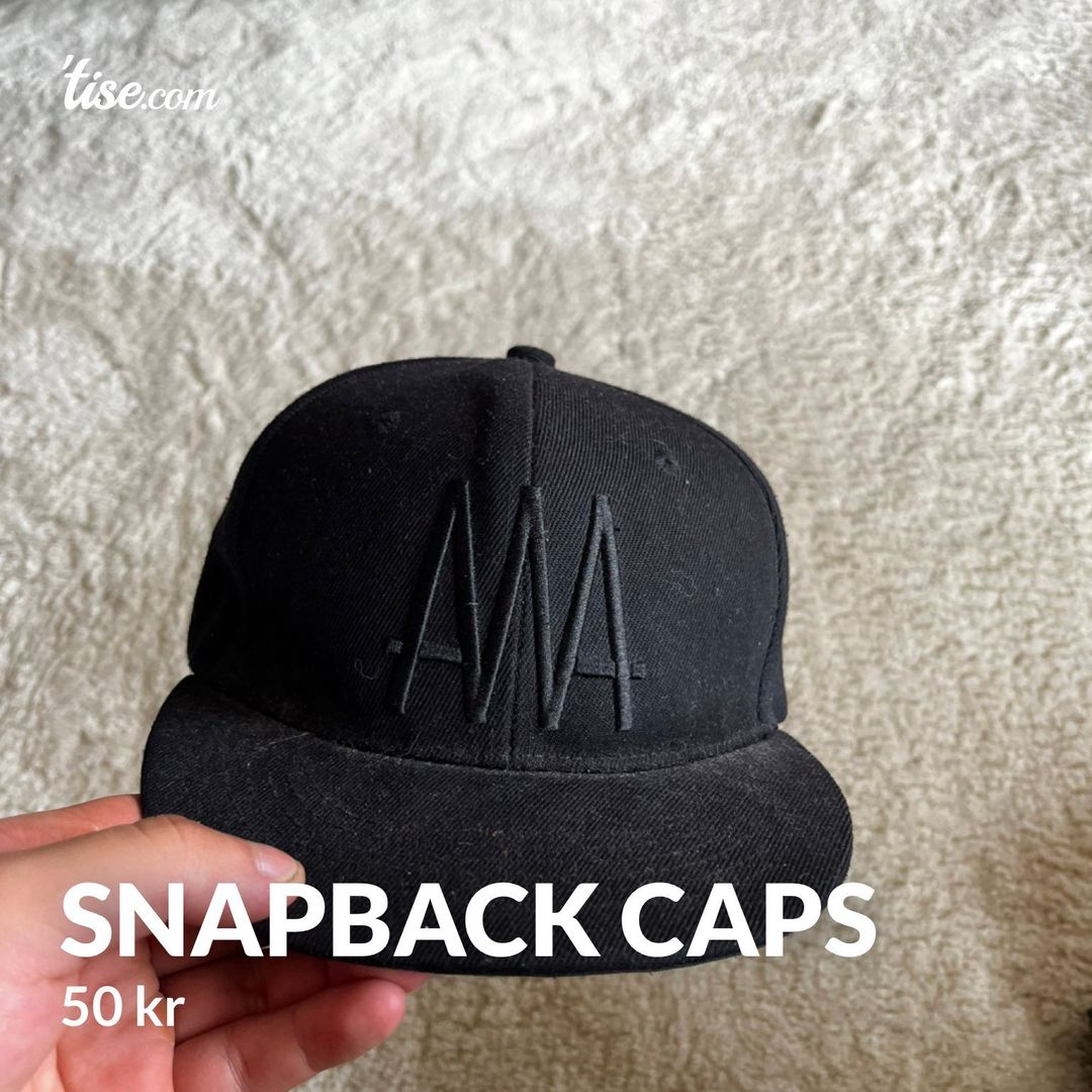 Snapback caps