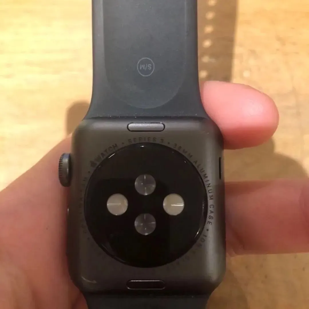 Apple watch 3