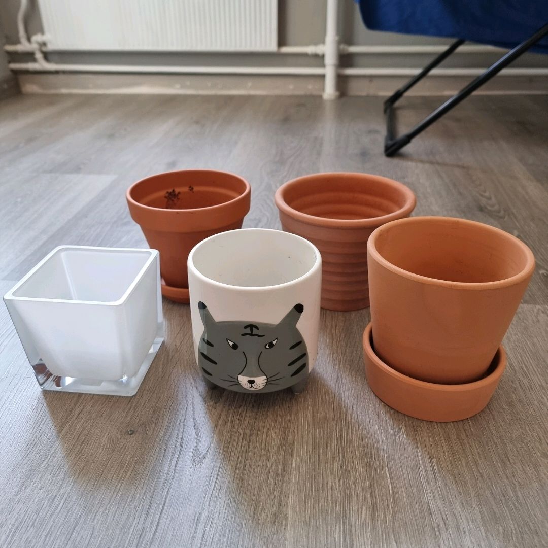 Diverse små potter