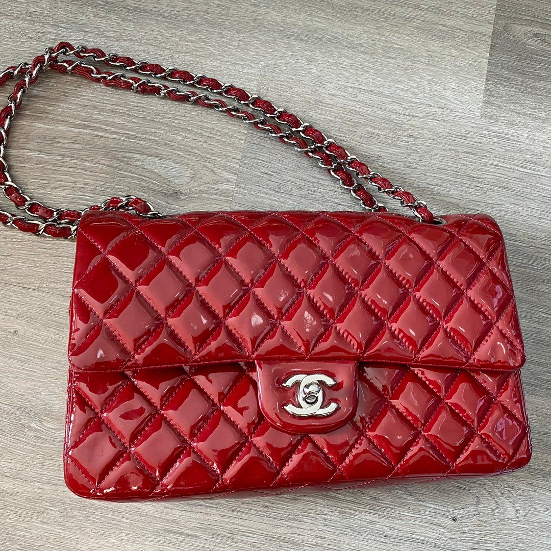 Chanel classic