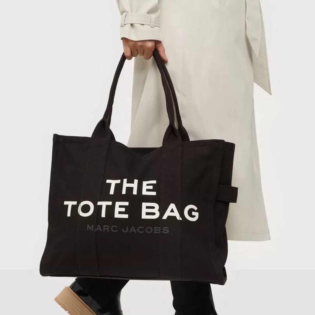 The tote bag