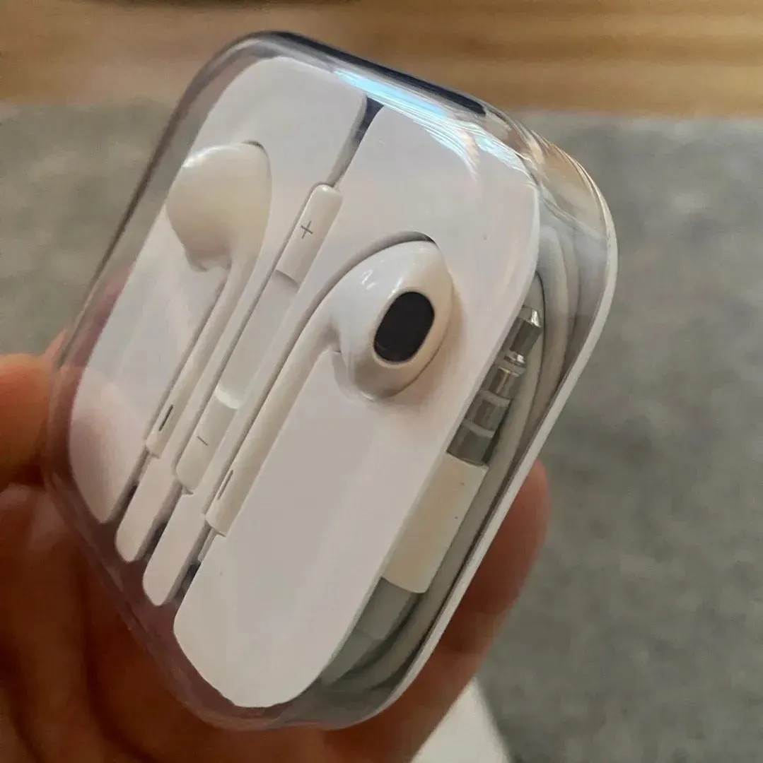 Apple EarPods