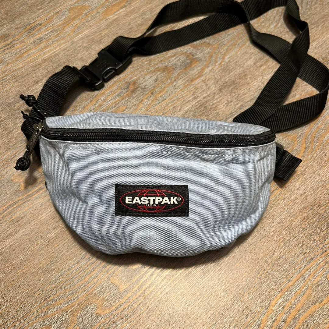 Eastpak bæltetaske