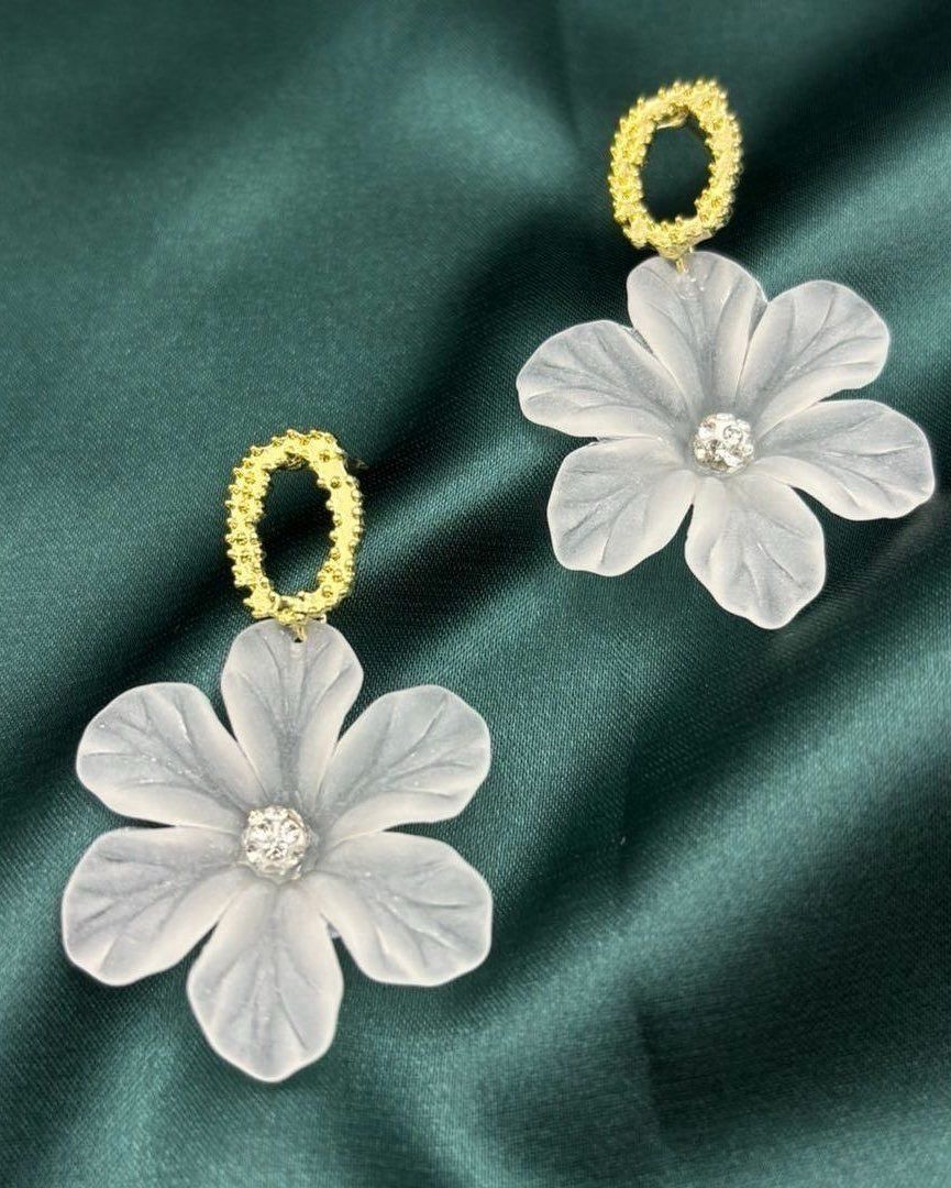 Flower earrings