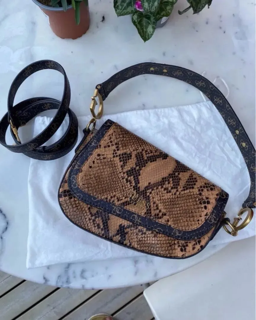 Guess bag